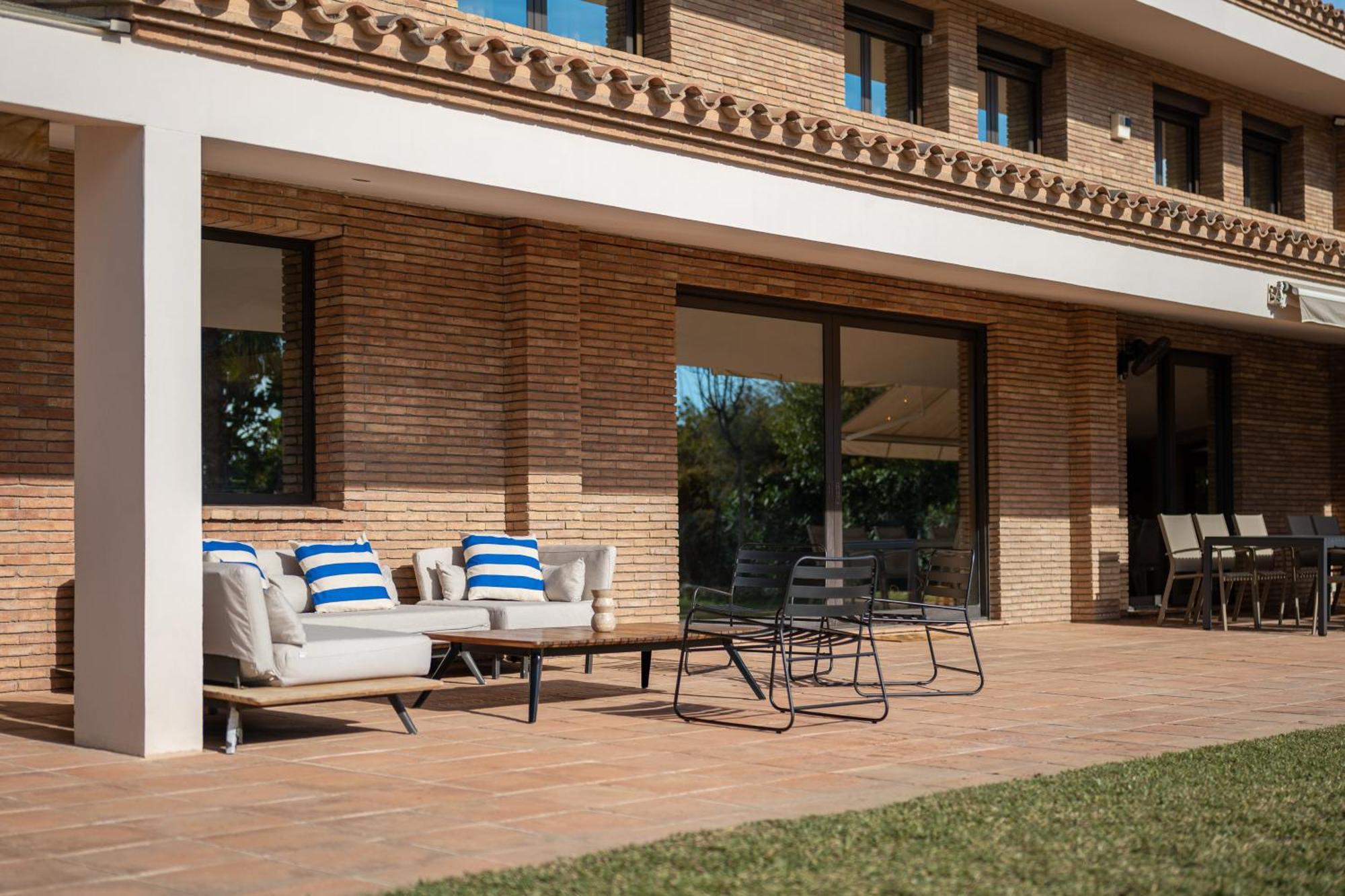 Gava Beach Villa By Olala Homes Dış mekan fotoğraf